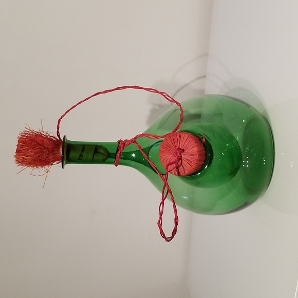 Vintage Italian Blown Glass Decanter with Ice Chamber - Picture 8 of 17